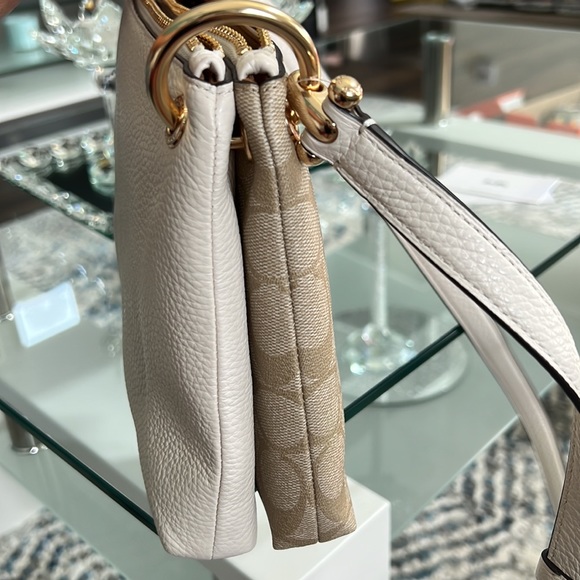MIA CROSSBODY IN SIGNATURE CANVAS (COACH 76646) - Picture 7 of 8